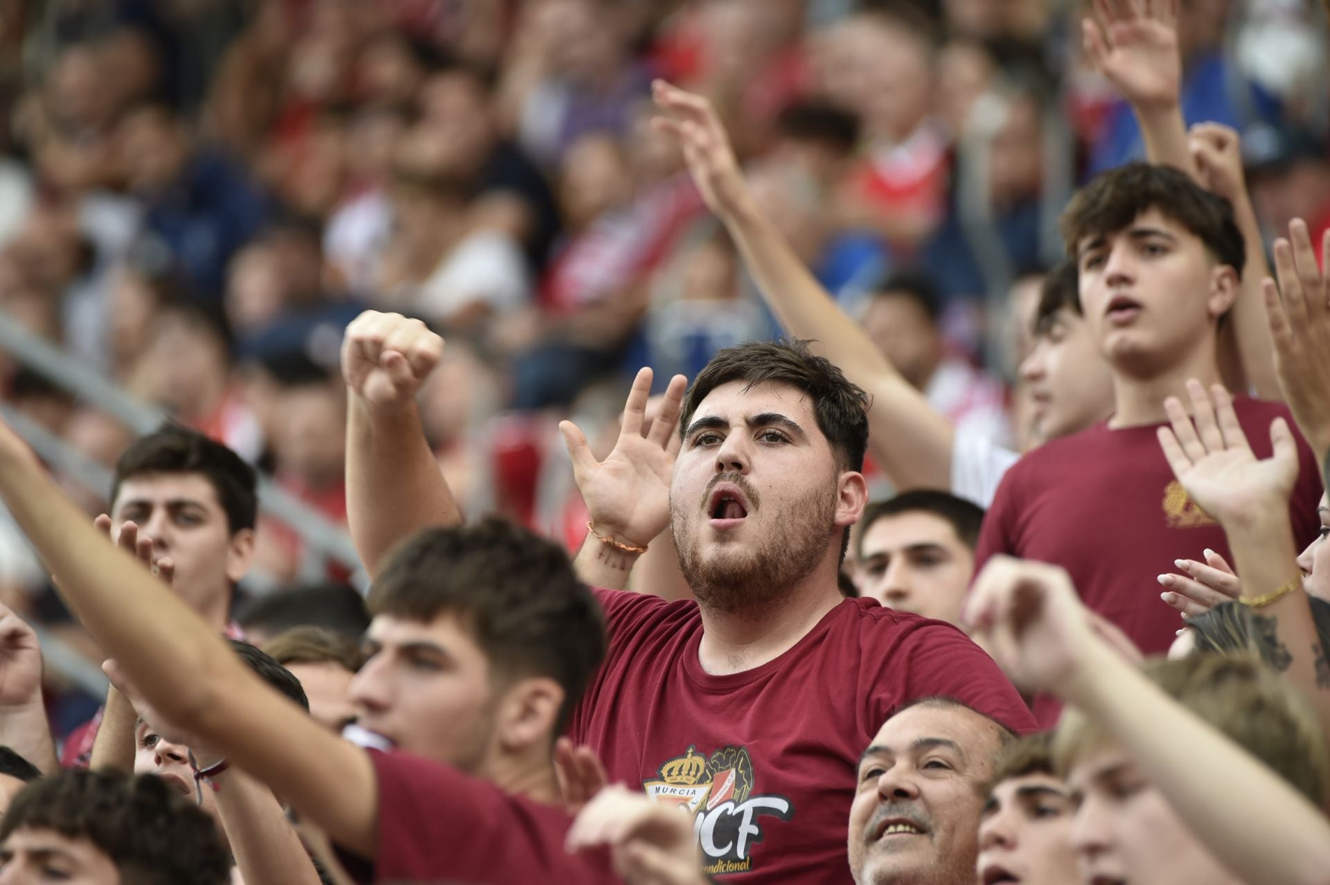 El Real Murcia se estrella ante el Ibiza, en imágenes