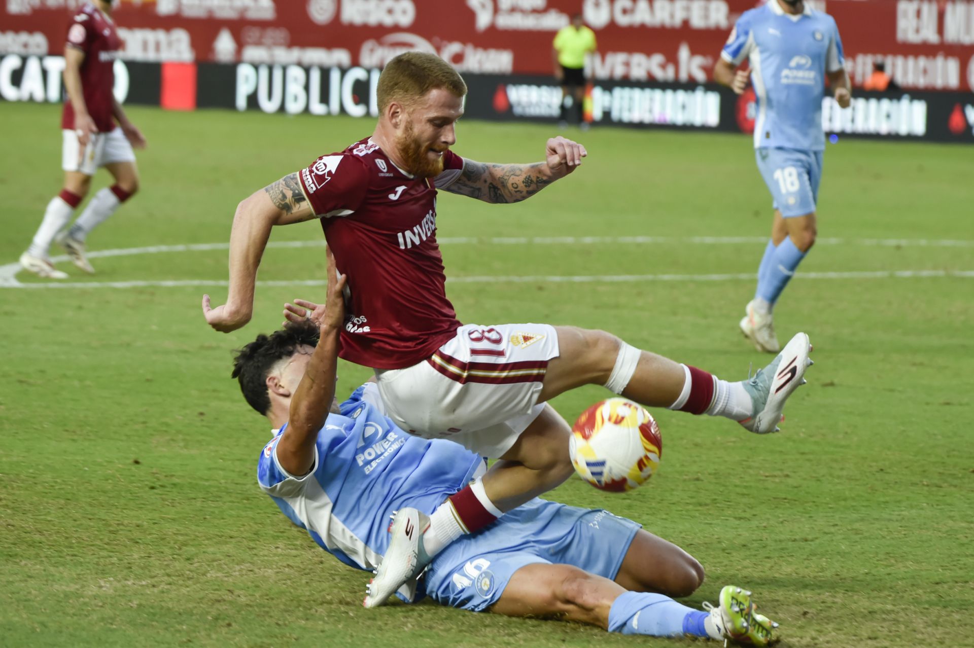 El Real Murcia se estrella ante el Ibiza, en imágenes