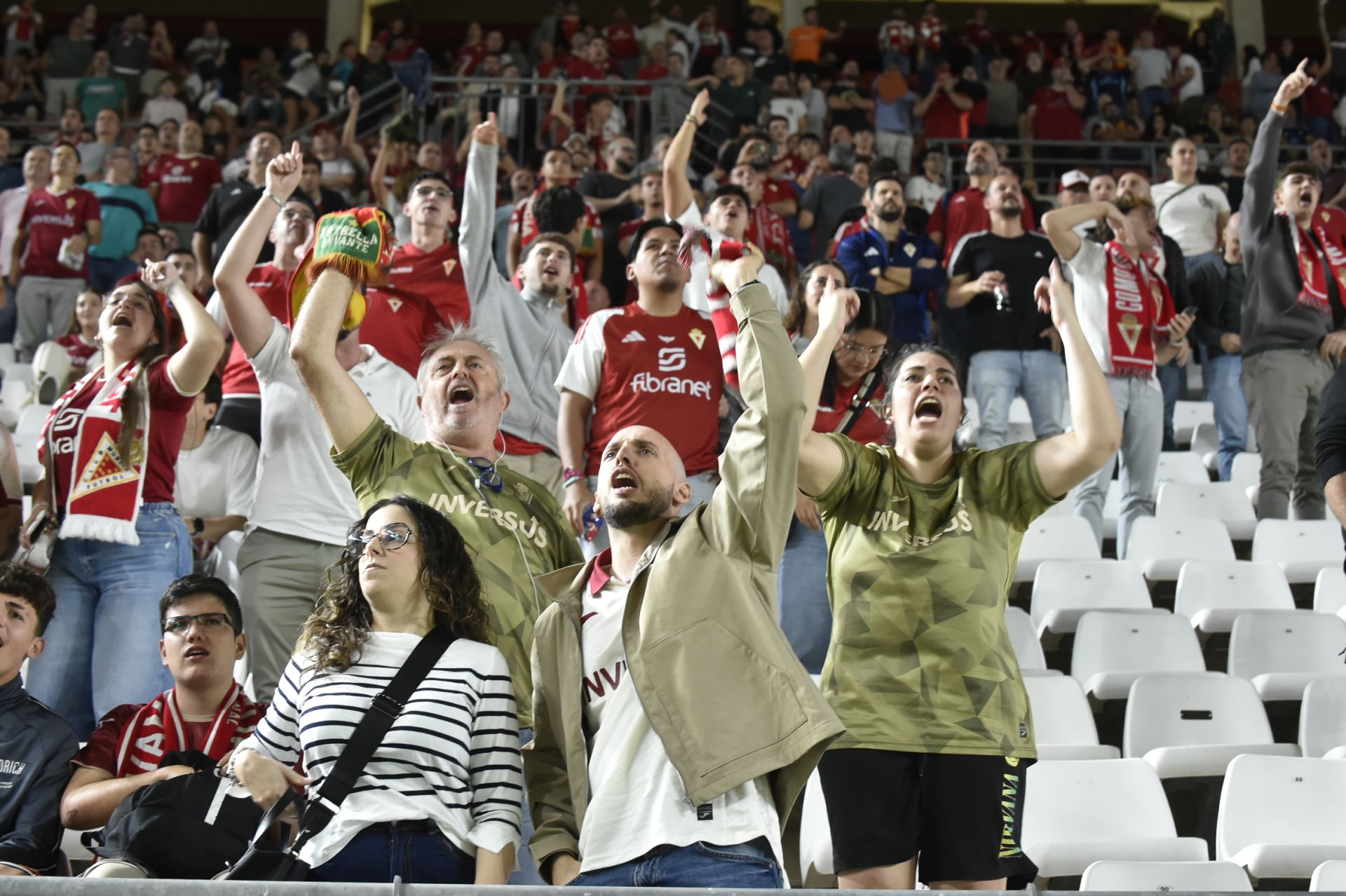 El Real Murcia se estrella ante el Ibiza, en imágenes