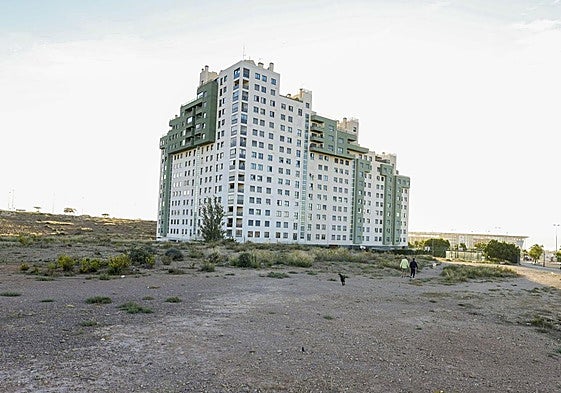 Solar en el que se ubicarán las dos torres previstas por Iberdrola.