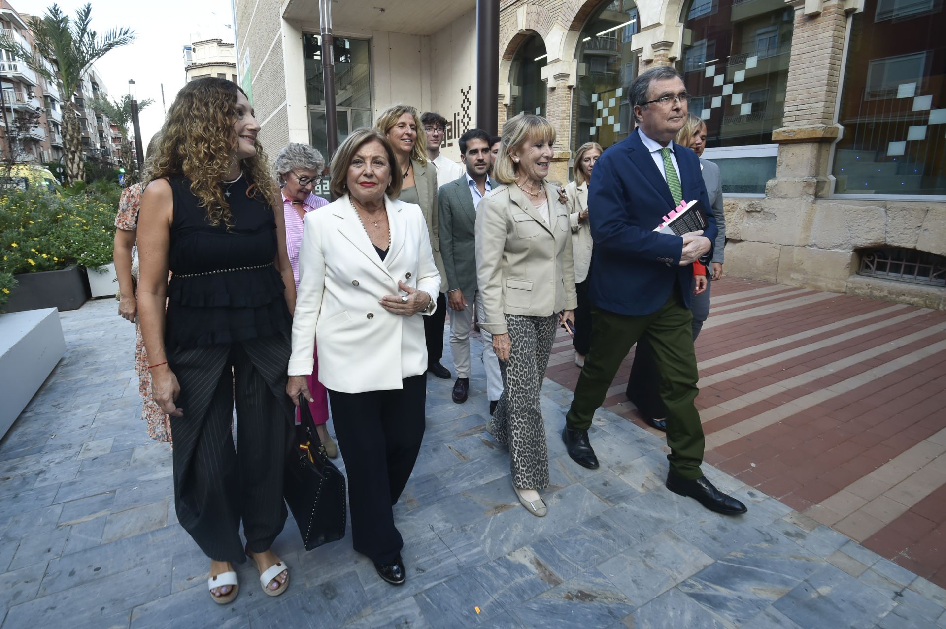 Esperanza Aguirre presenta su libro en Murcia, en imágenes