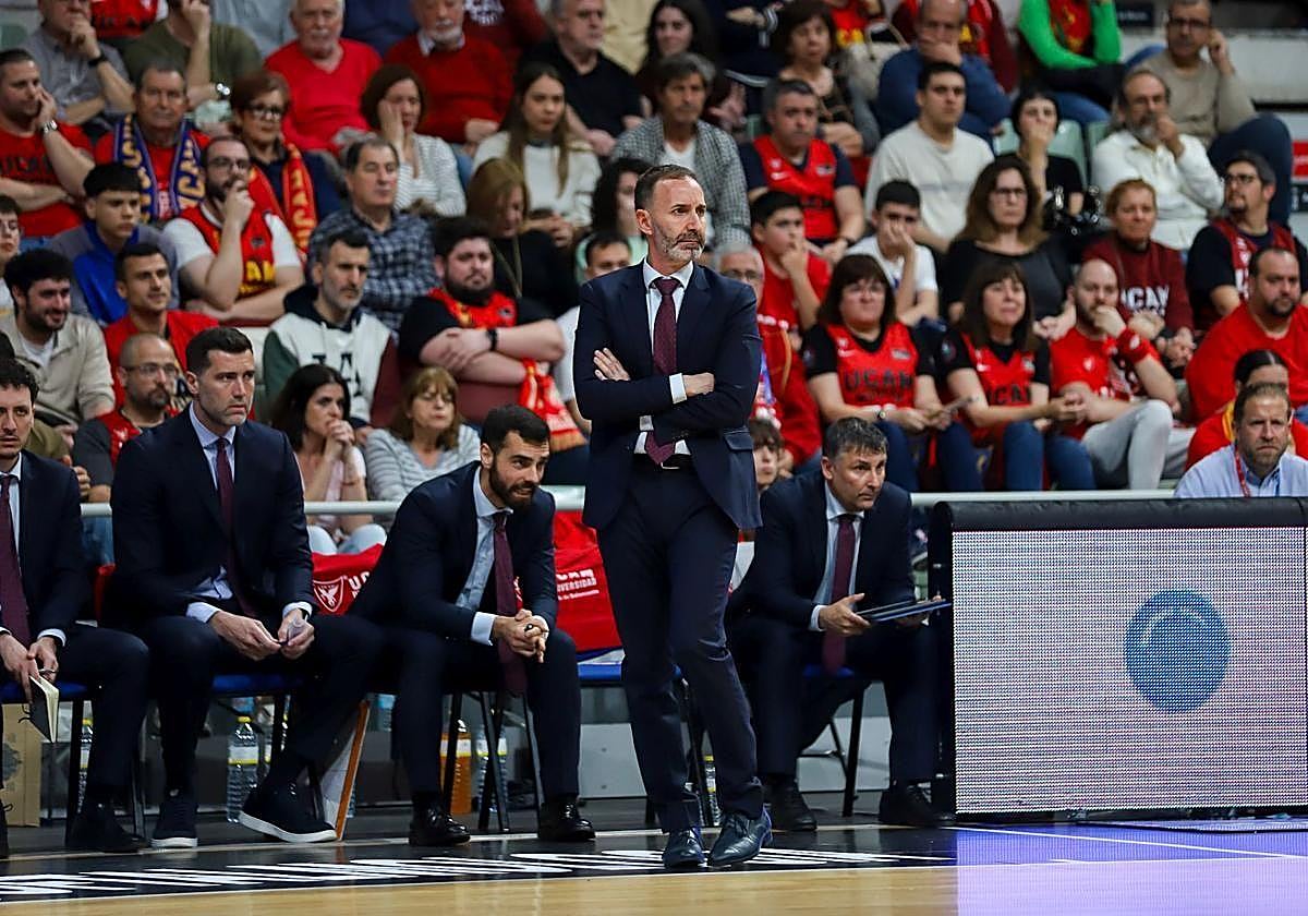 Sito Alonso, durante un partido del UCAM.