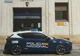Un vehículo de la Policía Nacional.