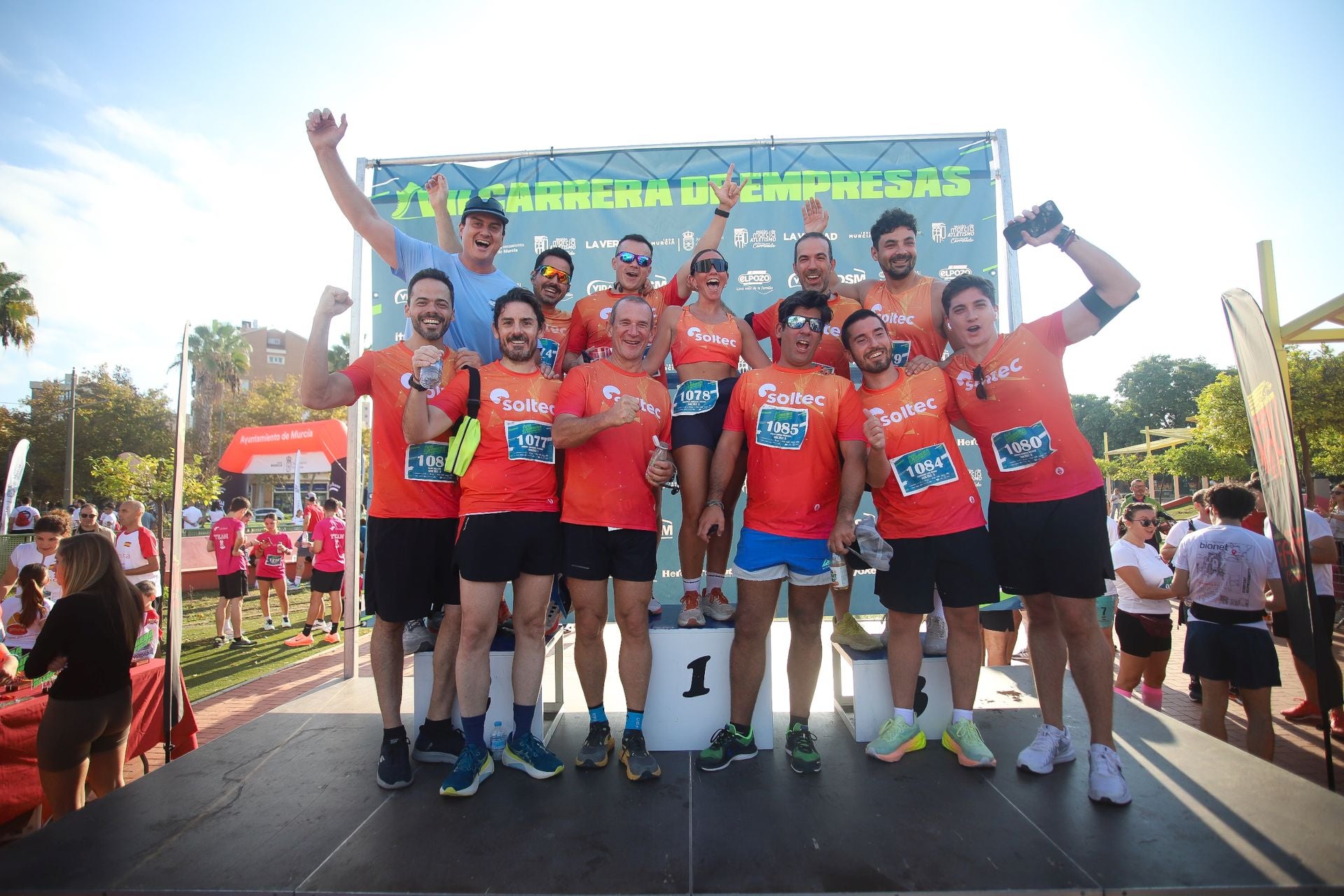 En imágenes, la VII Carrera de Empresas en Murcia