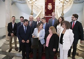 Las tres patronales fueron recibidas por la alcaldesa.