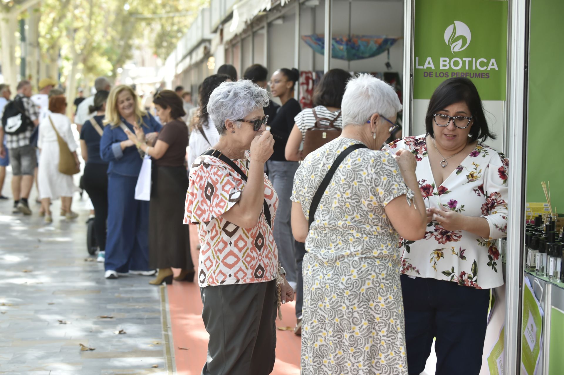 El pequeño comercio se instala en Murcia hasta el domingo