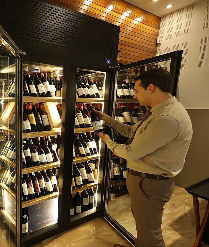 Imagen secundaria 2 - El templo de las chuletas a la brasa está en Javalí Nuevo