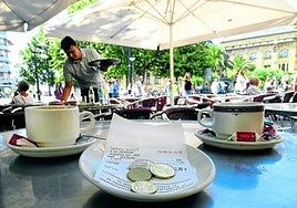 Un bar desvela su secreto para multiplicar las propinas con facilidad: «Aumentaron un 78%».