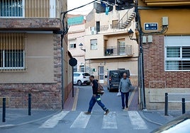 Lugar de la calle Abellaneda desde donde se produjeron los disparos hacia la calle Cayetano Lorca.