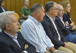 Antonio Cerdá, Manuel Alfonso Guerrero, Joaquín Bascuñana, José María Ródenas y María Antonieta Fernández, en el banquillo de la Audiencia Provincial por el 'caso Novo Carthago'.