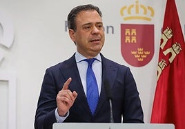 Marcos Ortuño, durante la rueda de prensa celebrada tras la reunión del Consejo de Gobierno de la Comunidad.