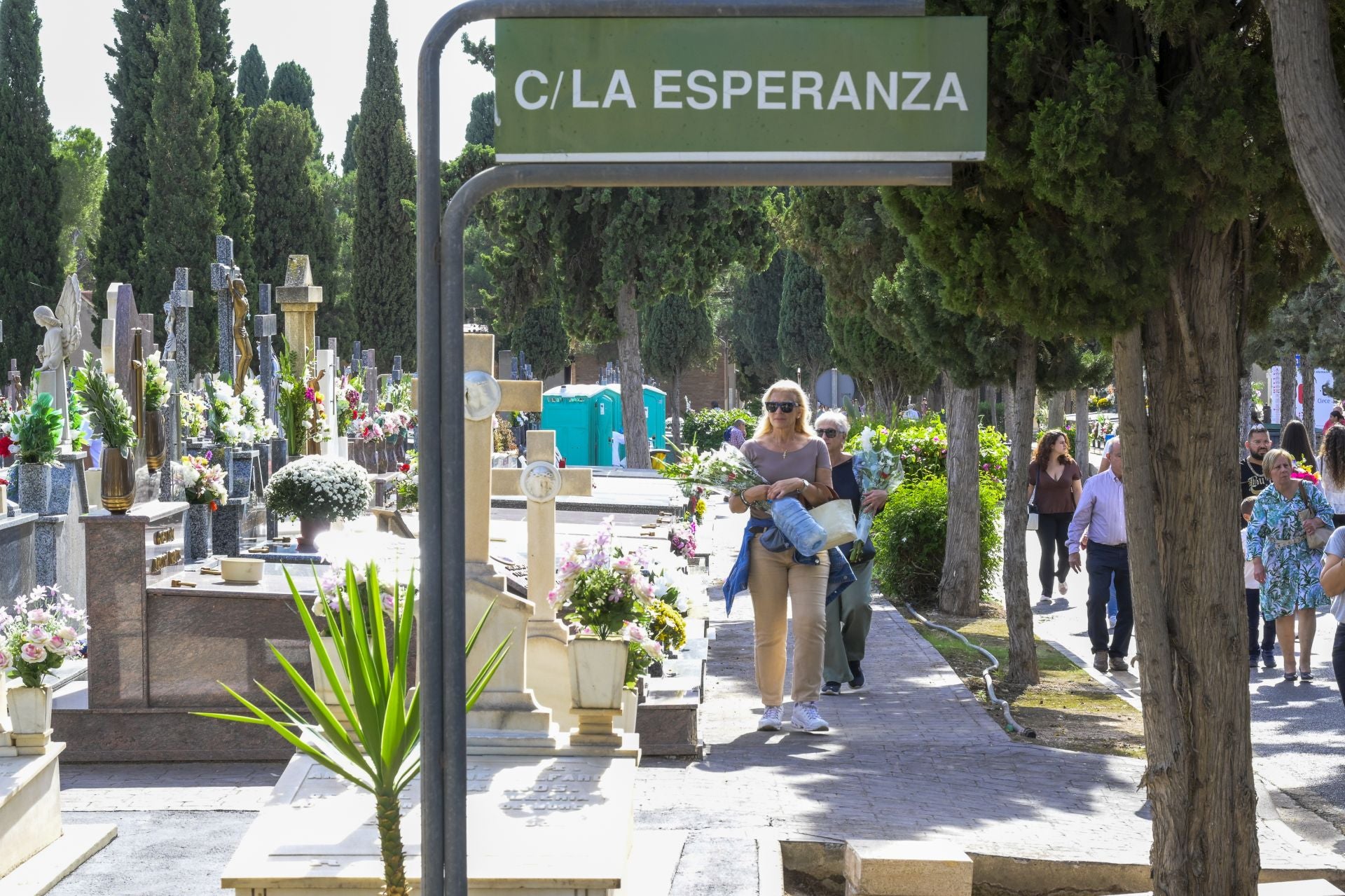 La festividad de Todos los Santos en Murcia, en imágenes