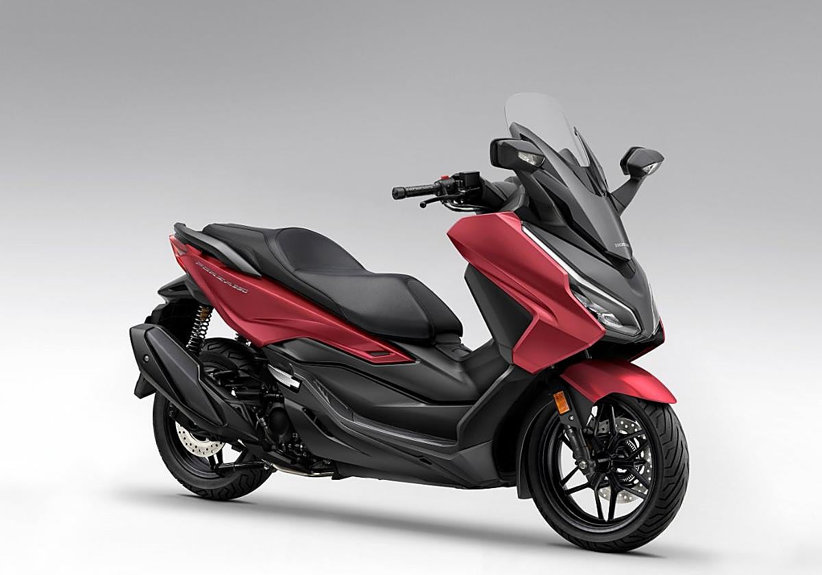 La combinación de prestaciones, equipamiento y accesibilidad de la CMX1100 Rebel sigue conectando con motoristas de toda Europa.