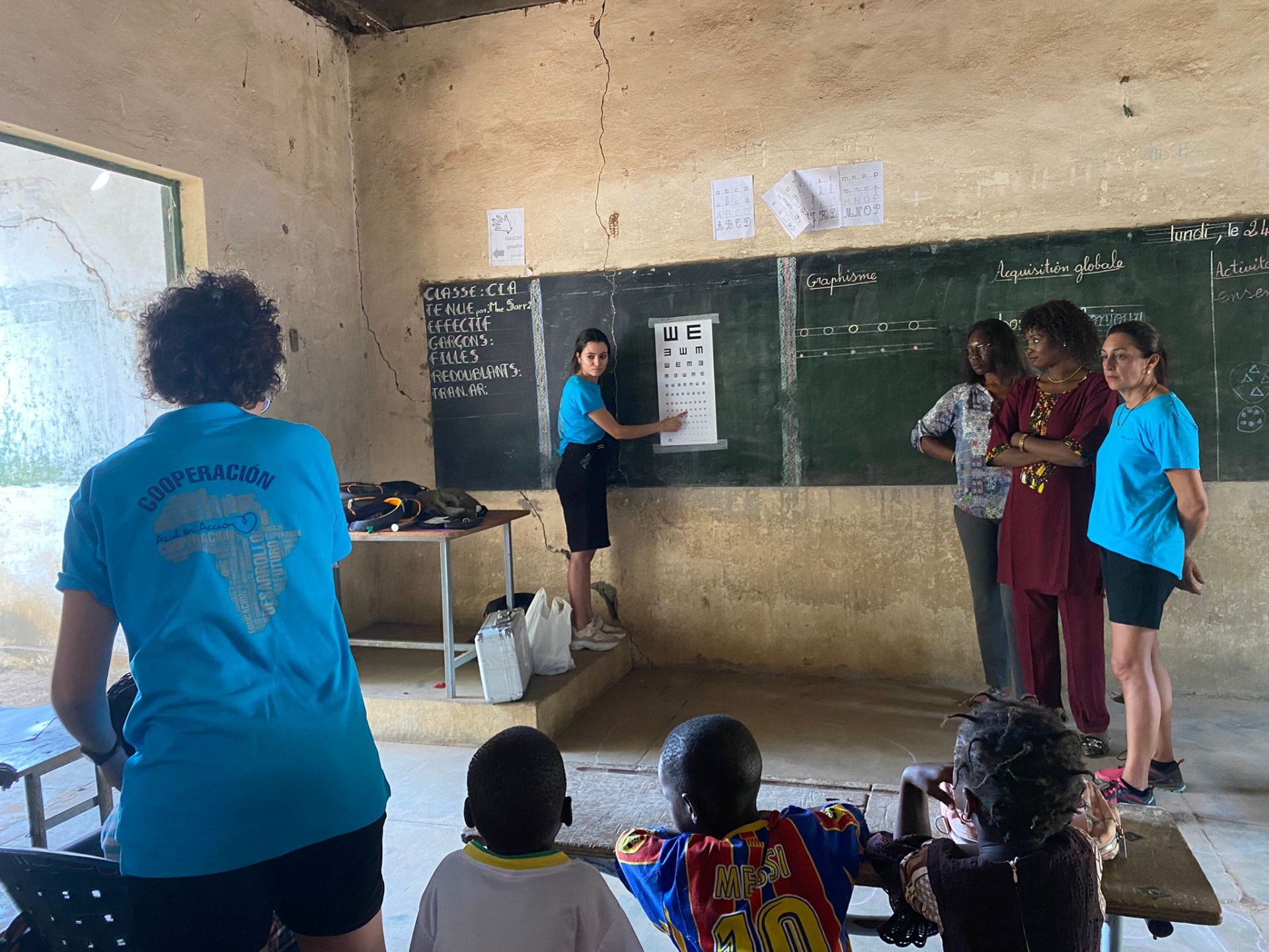 &#039;El milagro de ver&#039;, proyecto humanitario de Azul en Acción con financiación del Colegio de Médicos de la Región de Murcia