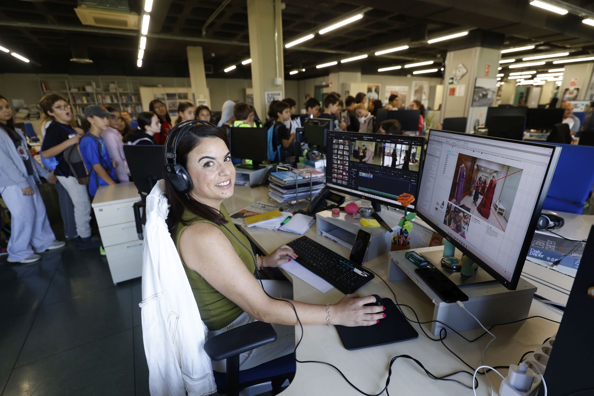 Visita del colegio Federico de Arce Martínez a LA VERDAD, en imágenes