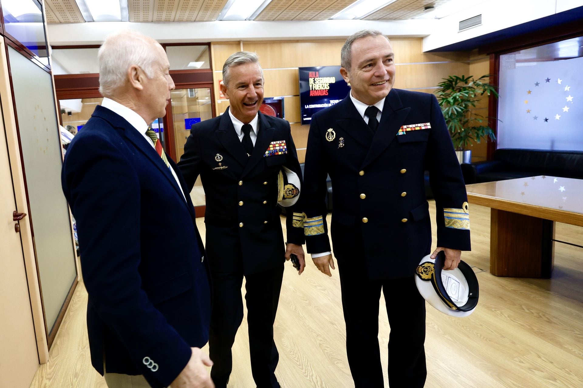 El Aula de Seguridad y Fuerzas Armadas de LA VERDAD, en imágenes