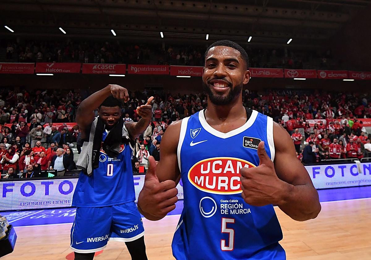 La penúltima fiesta del Palacio sigue acercando al UCAM a la Copa, en imágenes