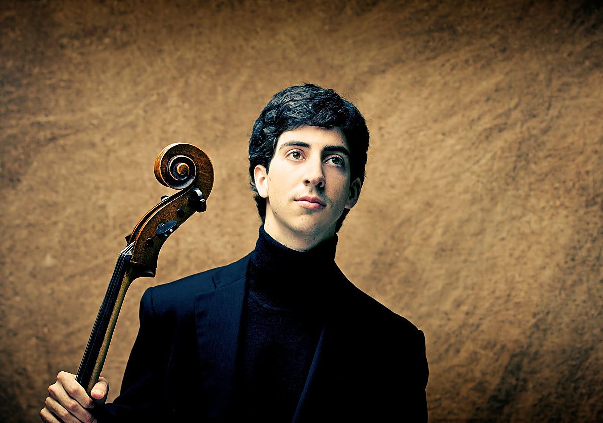 Imagen principal - Lorenzo Meseguer, Gabriel Lauret y Carlos Escobar. 