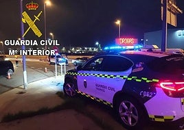 Un control de tráfico de la Guardia Civil, en una imagen de archivo.