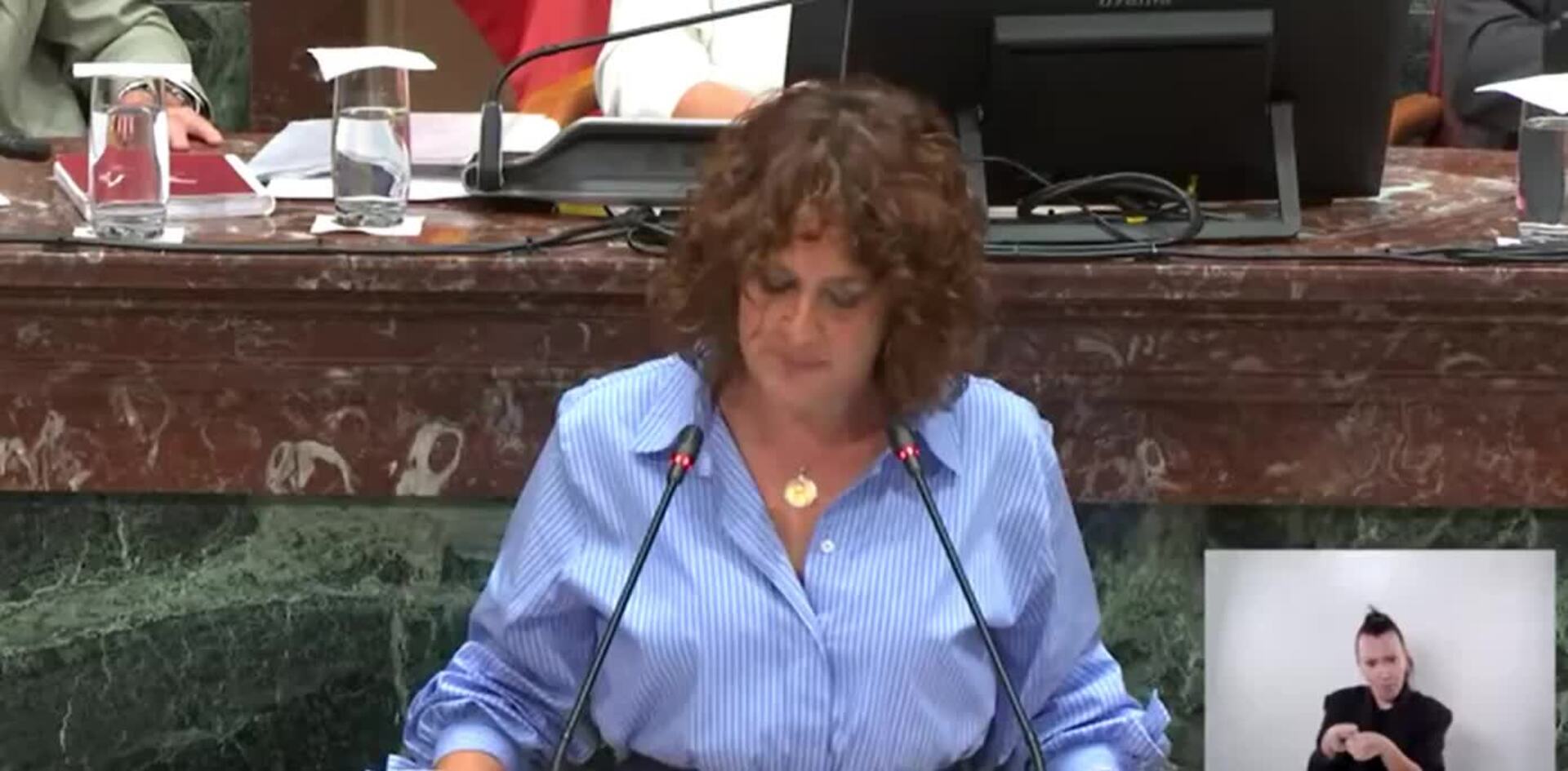 La diputada de Vox en la Asamblea María José Ruiz señala que el 'coliving' y el 'cohousing' son propios de regímenes comunistas