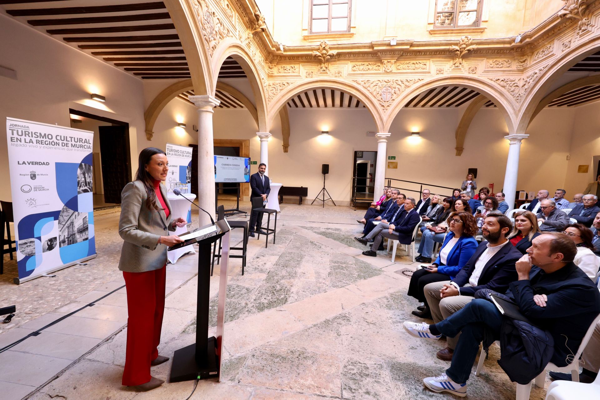 Las imágenes del foro &#039;Turismo cultural en la Región de Murcia&#039;