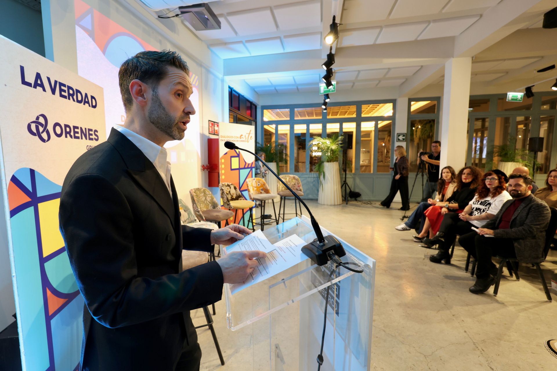 Foro &#039;Diálogos con arte&#039;, en imágenes