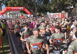 La salida de la carrera, este domingo, en Cartagena.