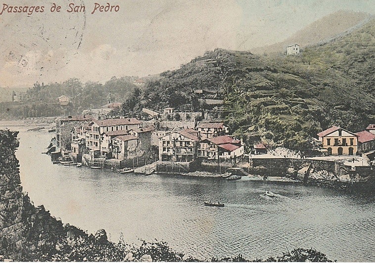 Panorámica de Pasajes, a 6 kilómetros de San Sebastián, en una postal antigua.