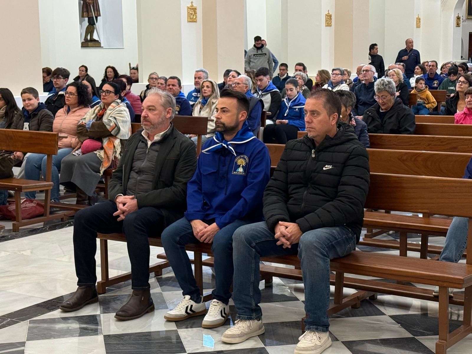 Miles de personas acompañan en romería a la Virgen de Bolnuevo en Mazarrón