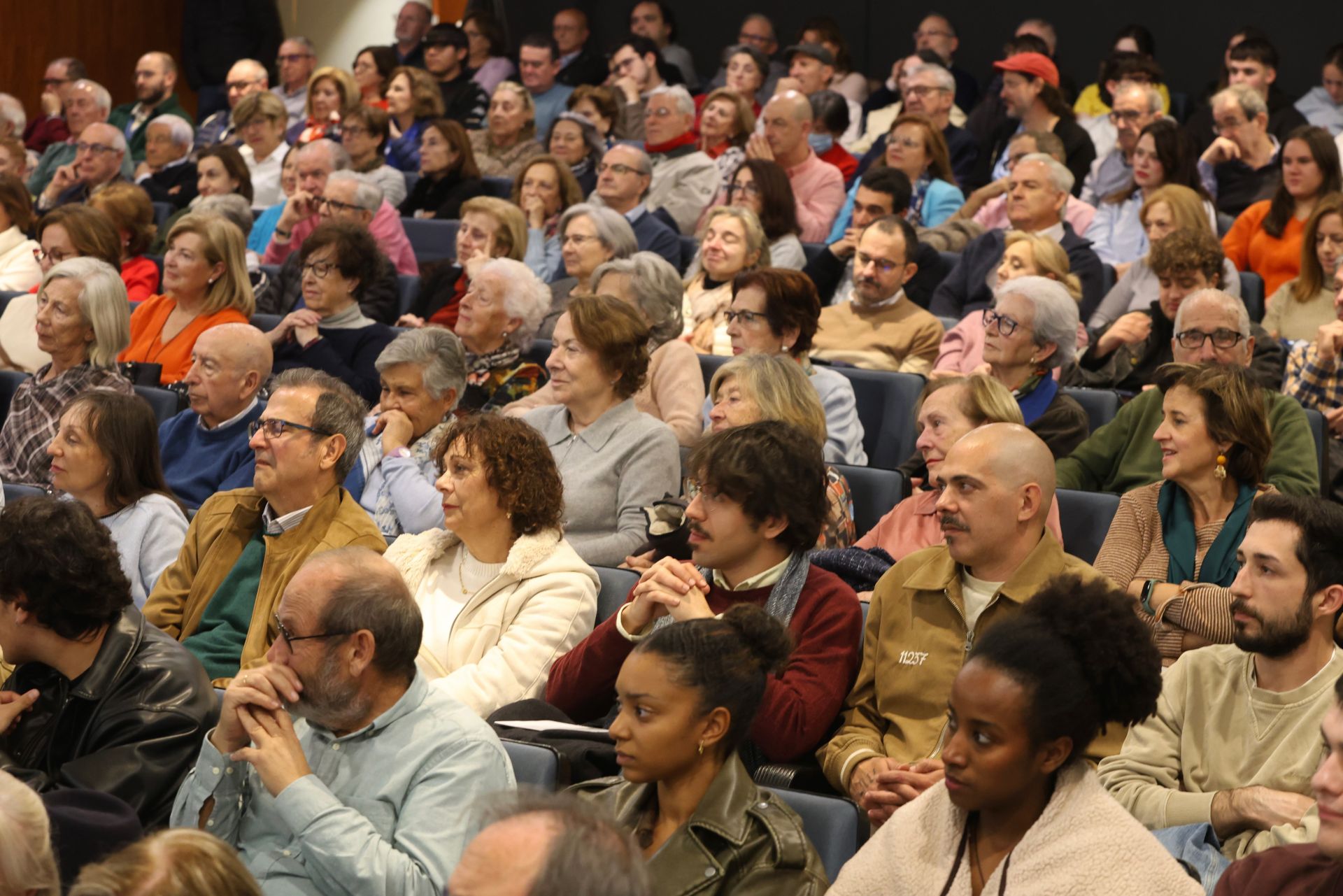 Las imágenes de Alfonso Guerra en Murcia en la conferencia &#039;Pensar la democracia&#039;