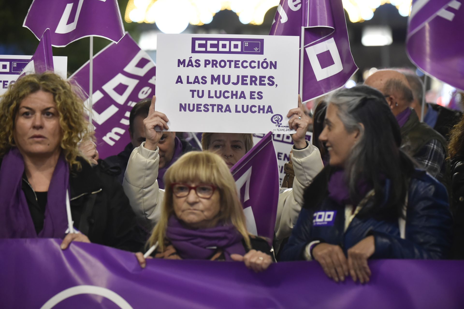 Manifestación por el 25N en Murcia, en imágenes