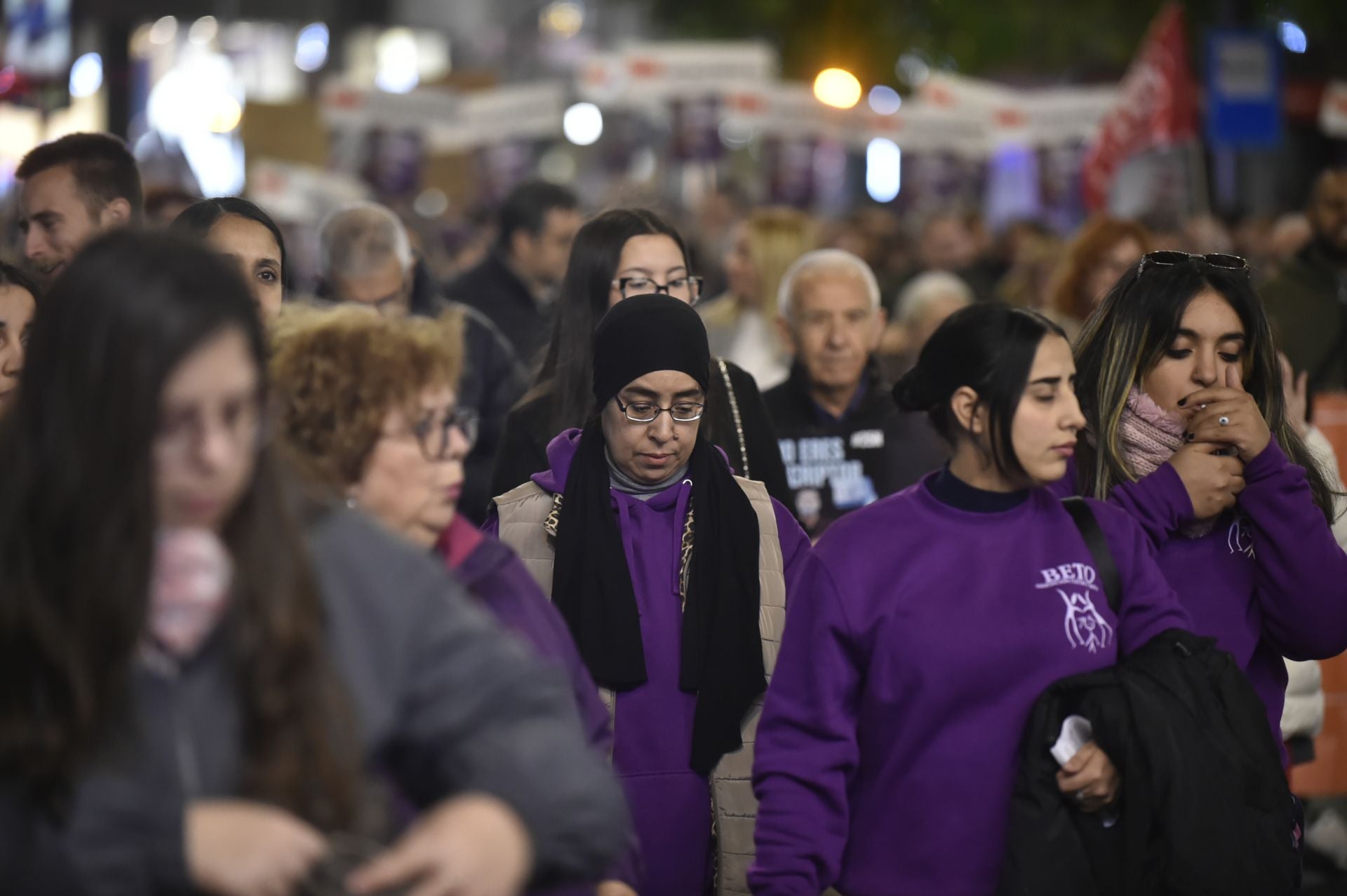 Manifestación por el 25N en Murcia, en imágenes
