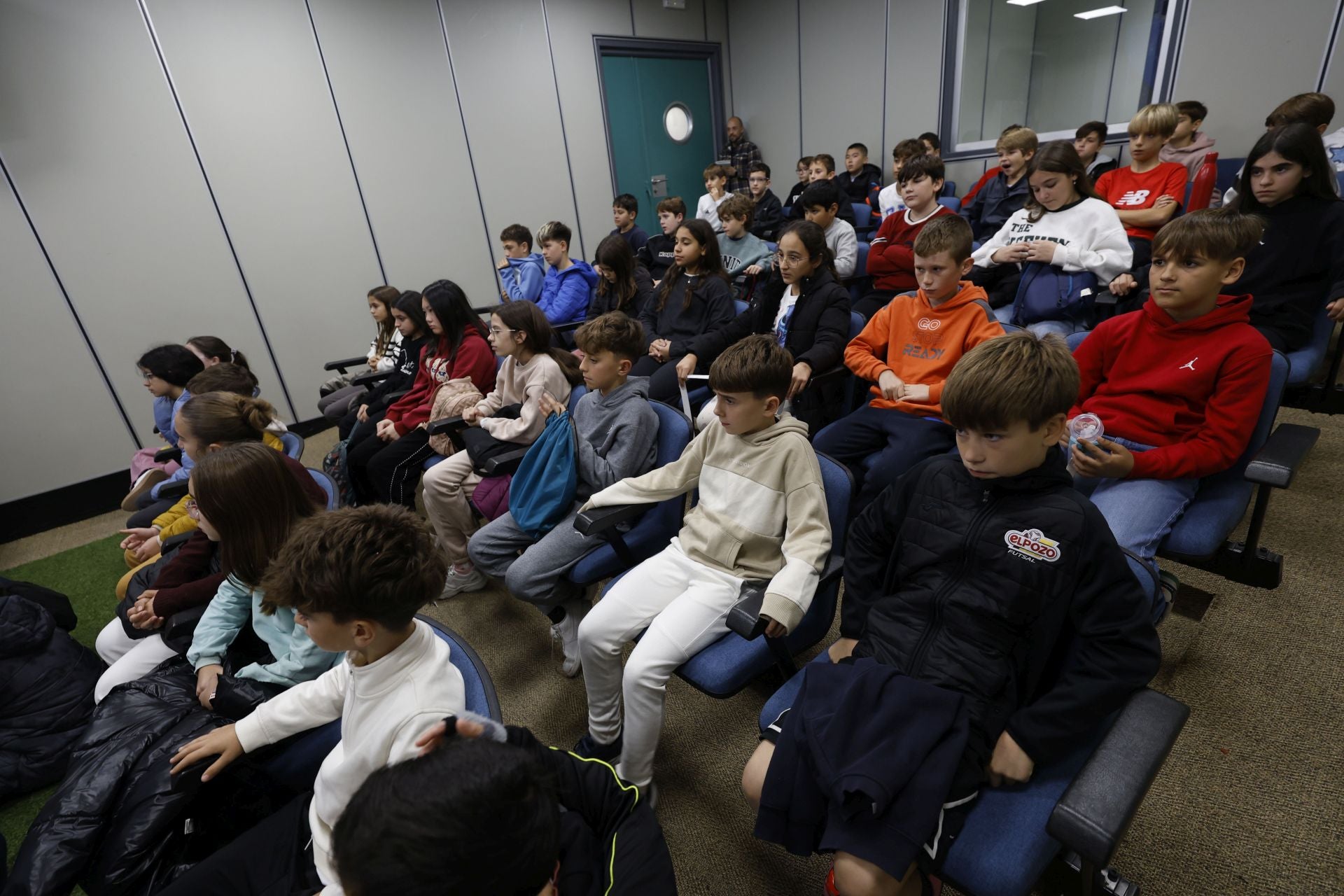 Los alumnos de del CEIP San Pablo de Murcia visitan LA VERDAD, en imágenes