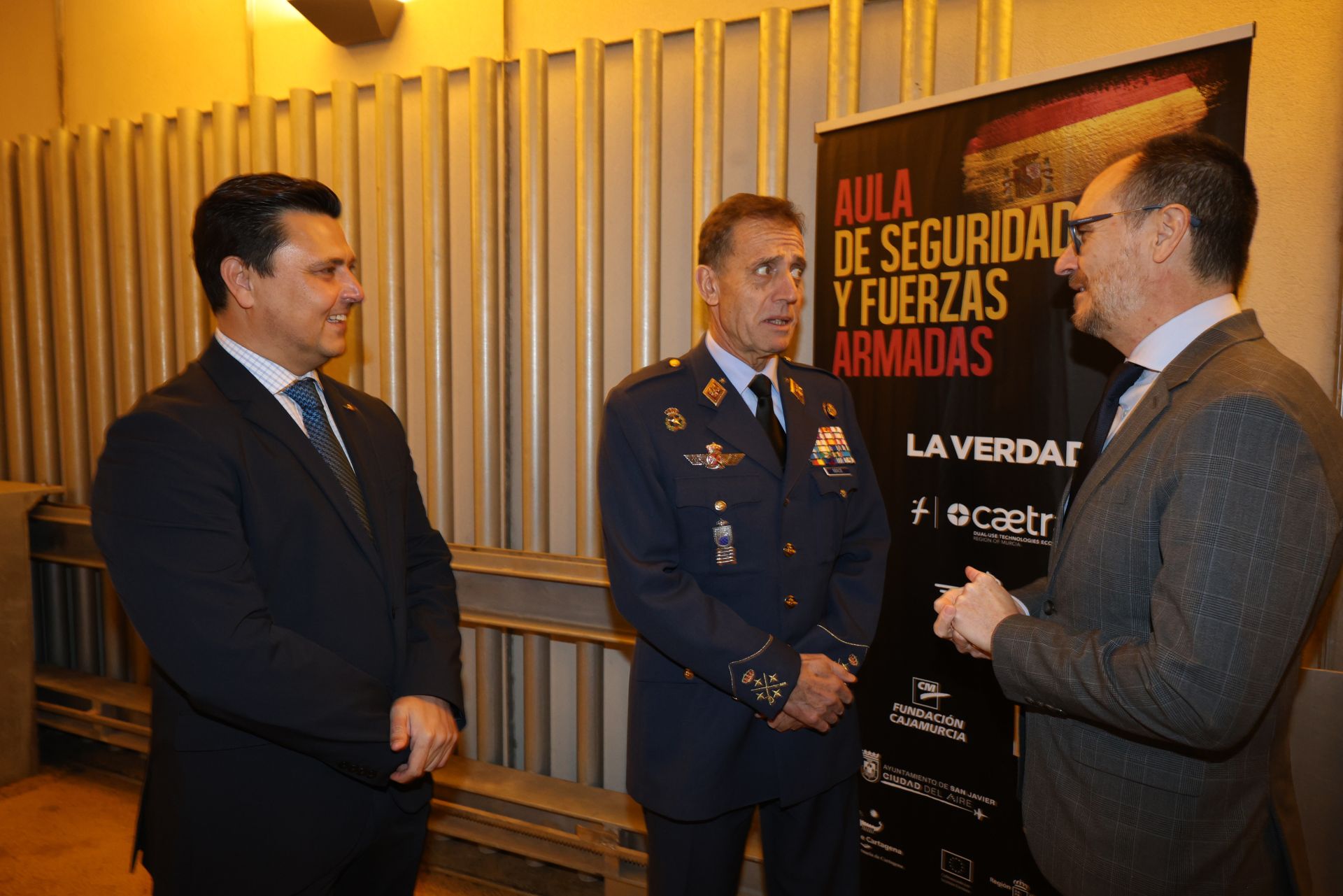 Las imágenes del Aula de Seguridad y Fuerzas Armadas de LA VERDAD celebrada en San Javier