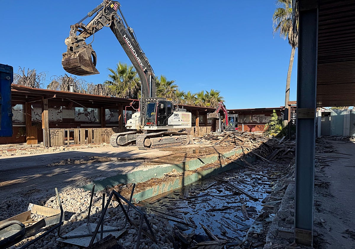 Inicio de los trabajos de demolición de El Varadero.