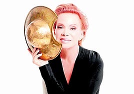 «Desde el interior».Paloma San Basilio interpreta a Dulcinea este sábado en el CAES de Torre Pacheco.