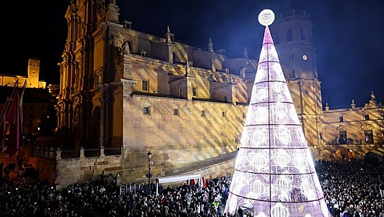 En imágenes, encendido de la Navidad en Lorca