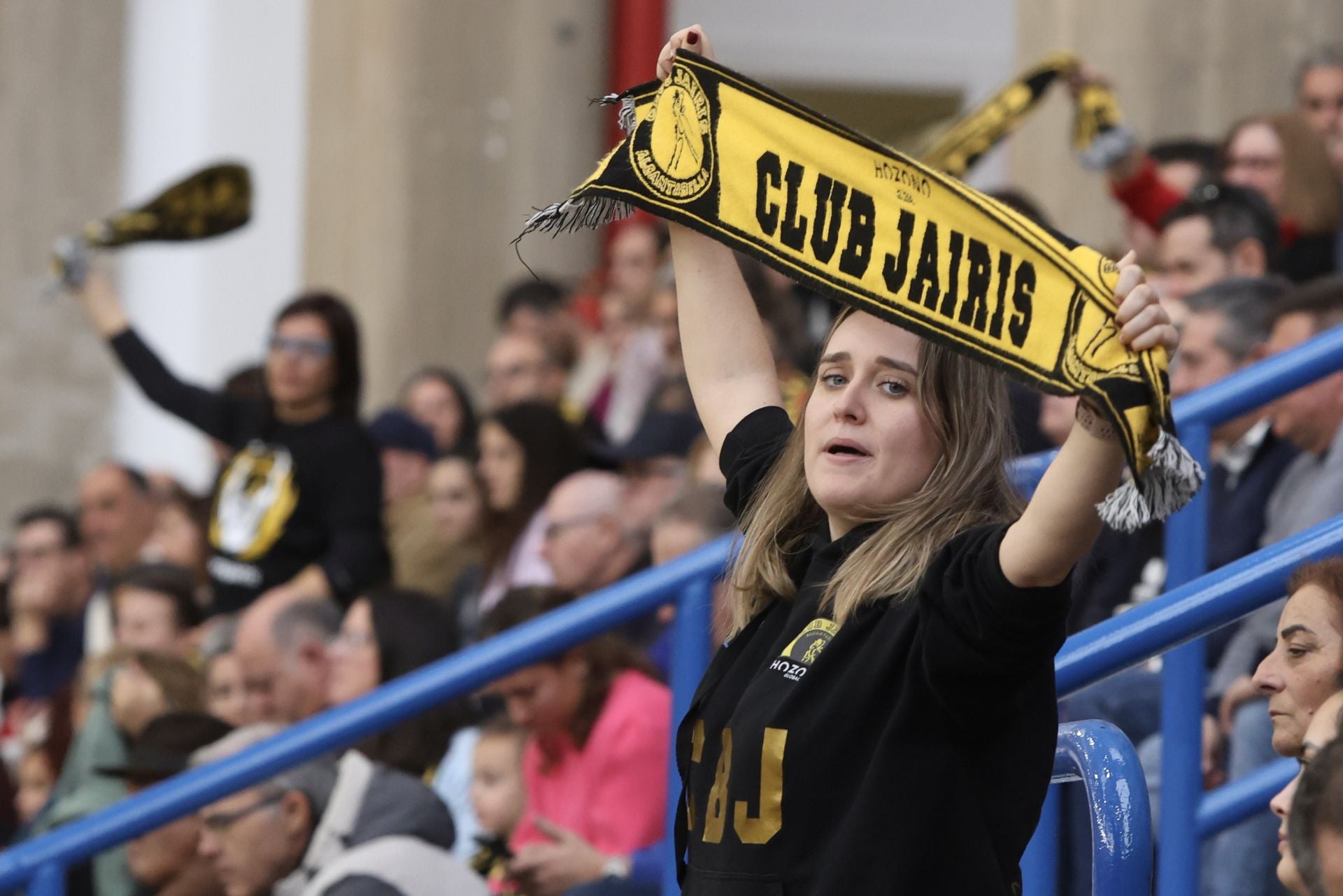 El partido entre el Hozono Jairis y el Perfumerías Avenida, en imágenes