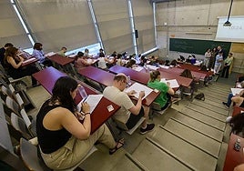 Imagen de archivo de un examen de oposición.