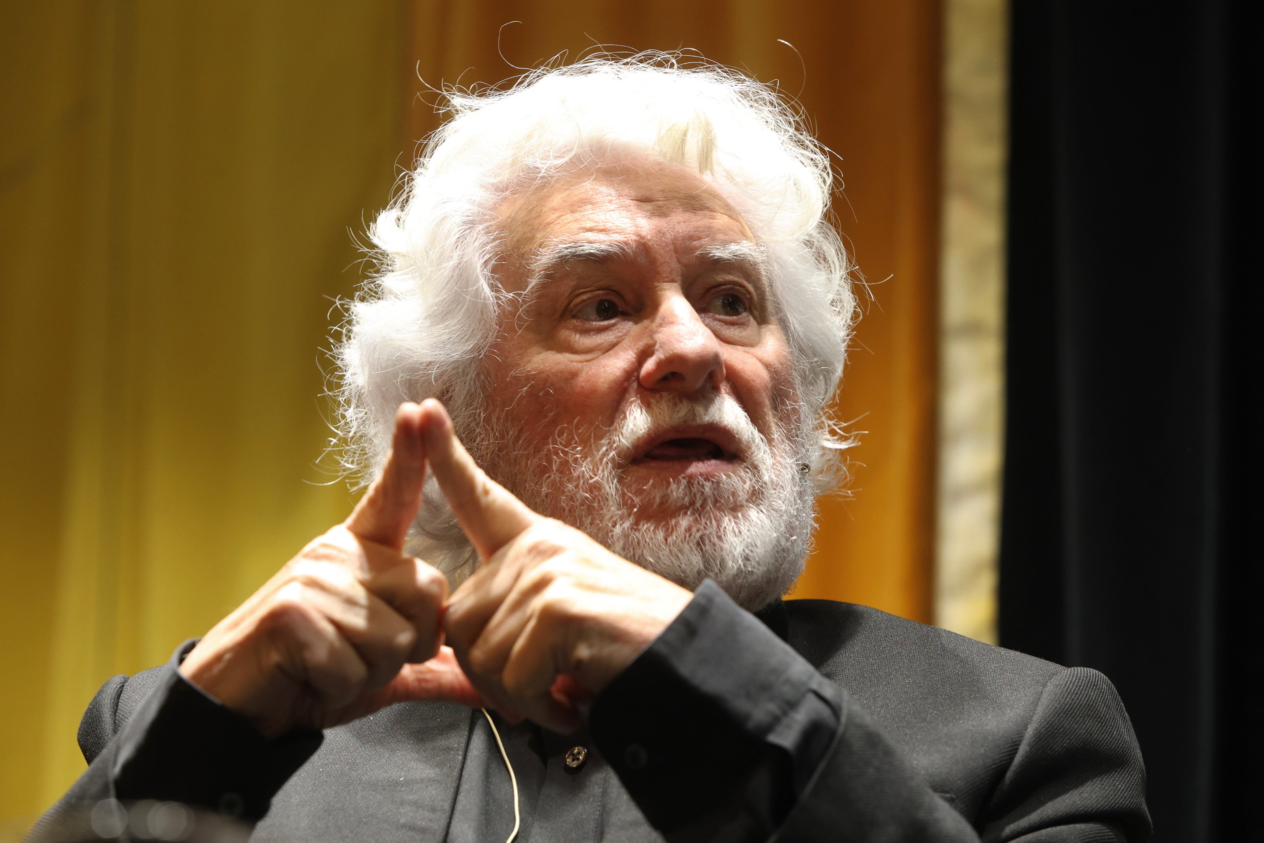 Las imágenes de Gabarrón en el aula de cultura de LA VERDAD