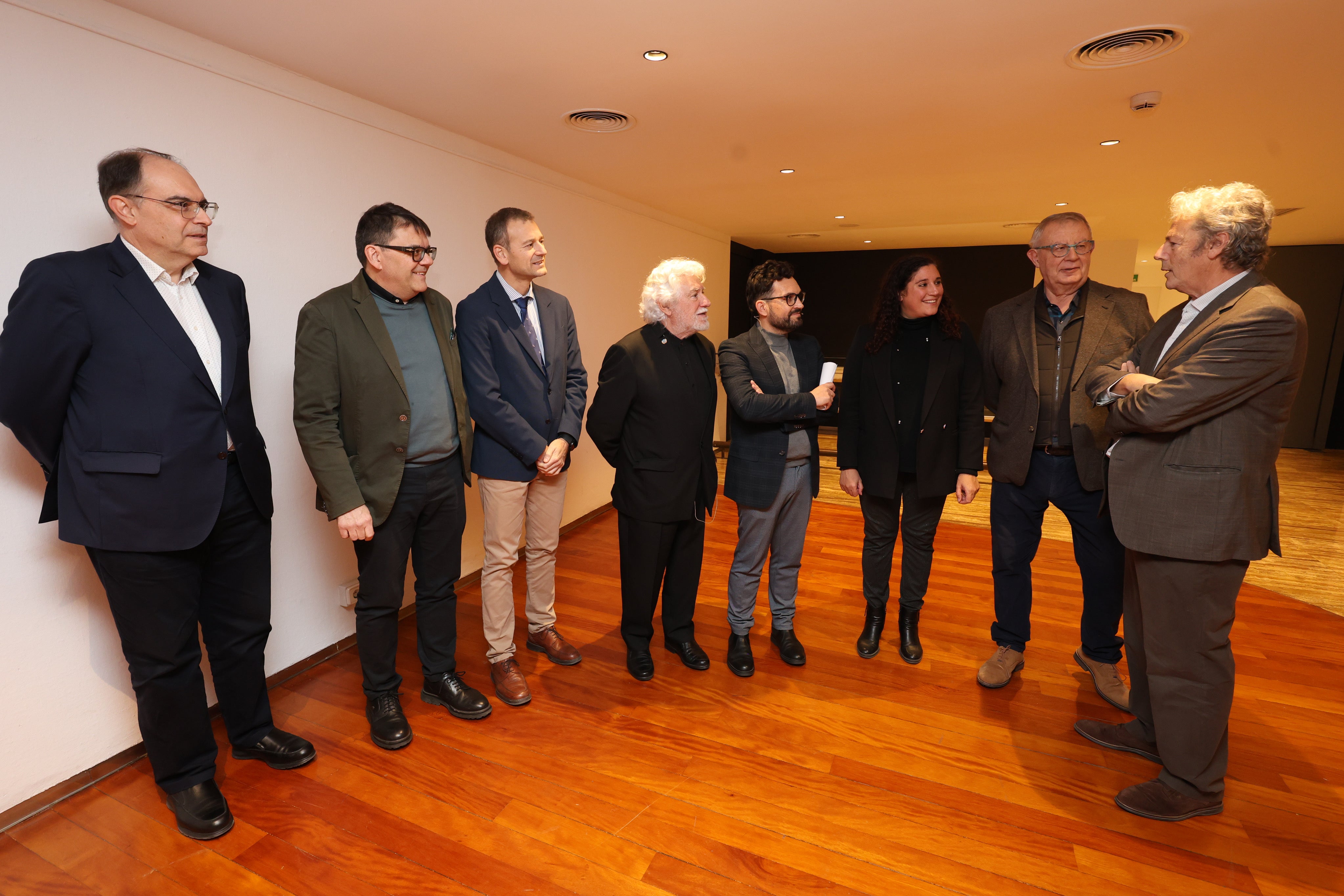Las imágenes de Gabarrón en el aula de cultura de LA VERDAD
