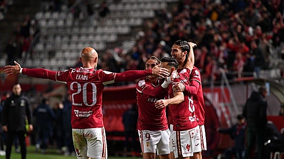 Las imágenes del Real Murcia-Cádiz (3-2)