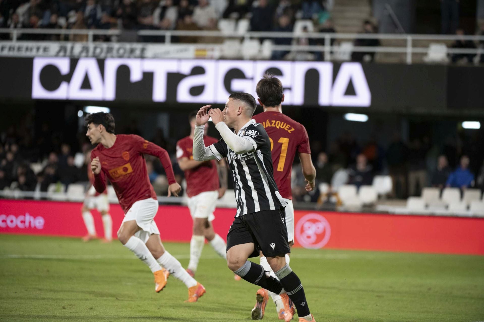 El FC Cartagena, eliminado de la Copa del Rey, en imágenes