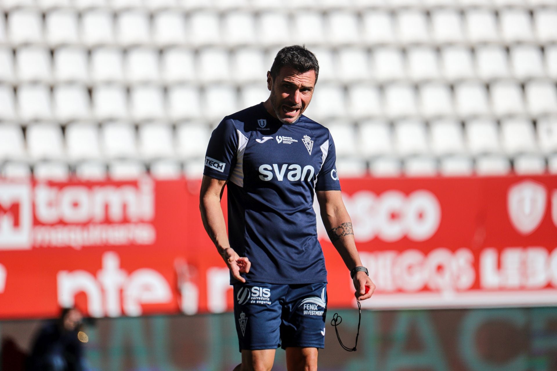 El último entrenamiento del Real Murcia antes del derbi contra el Fútbol Club Cartagena, en imágenes