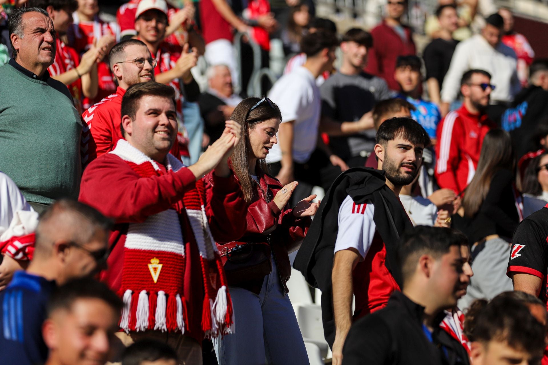 El último entrenamiento del Real Murcia antes del derbi contra el Fútbol Club Cartagena, en imágenes
