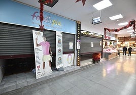 Negocios cerrados en el Mercado de San Andrés, donde una tercera parte de puestos no tiene actividad.