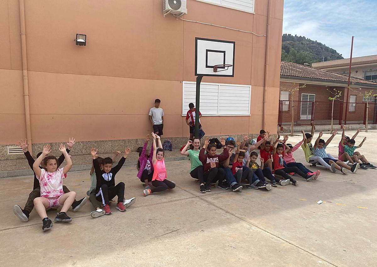 Imagen secundaria 1 - Más que deporte: el &#039;skate&#039; que cambia vidas