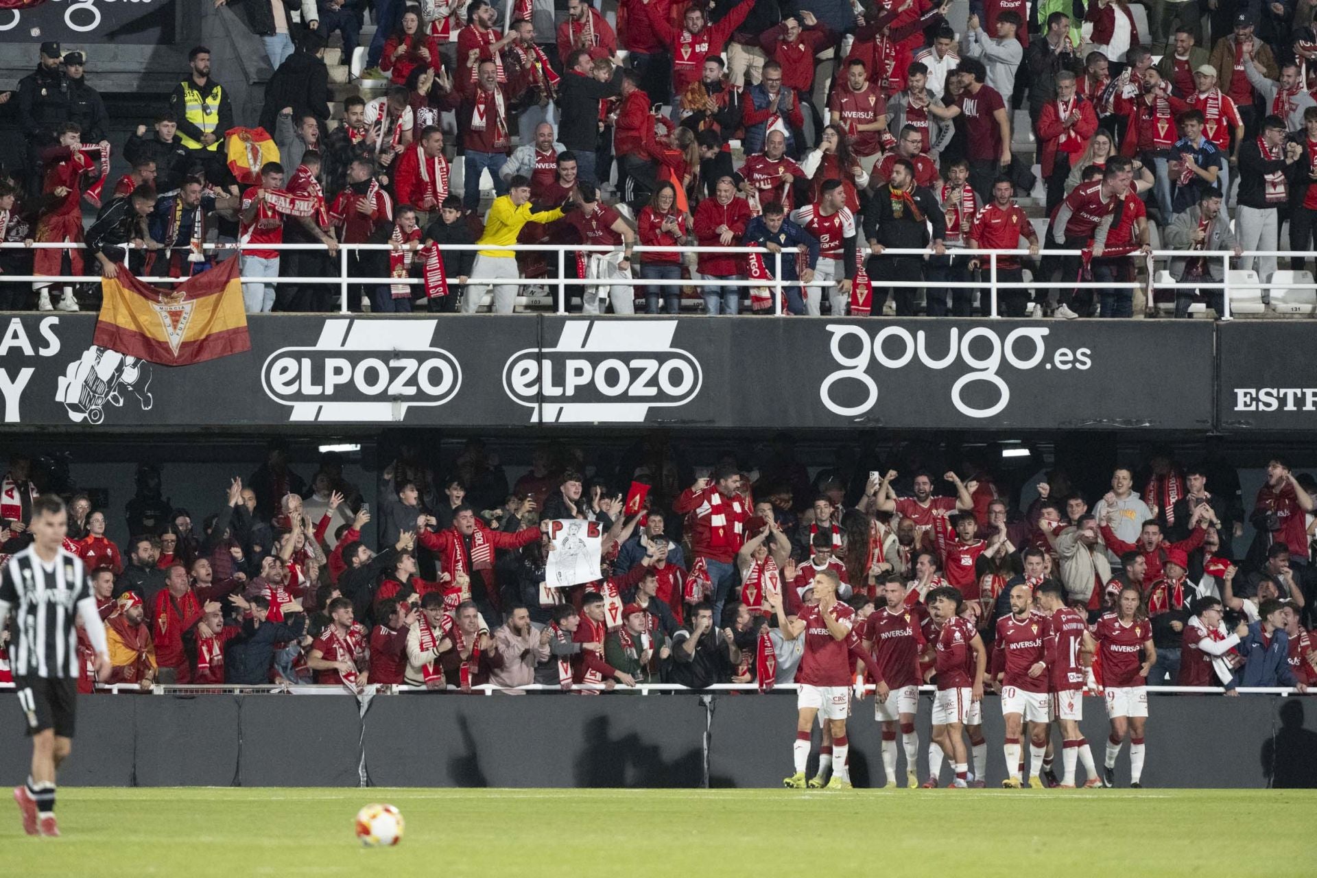 El derbi FC Cartagena - Real Murcia, en imágenes