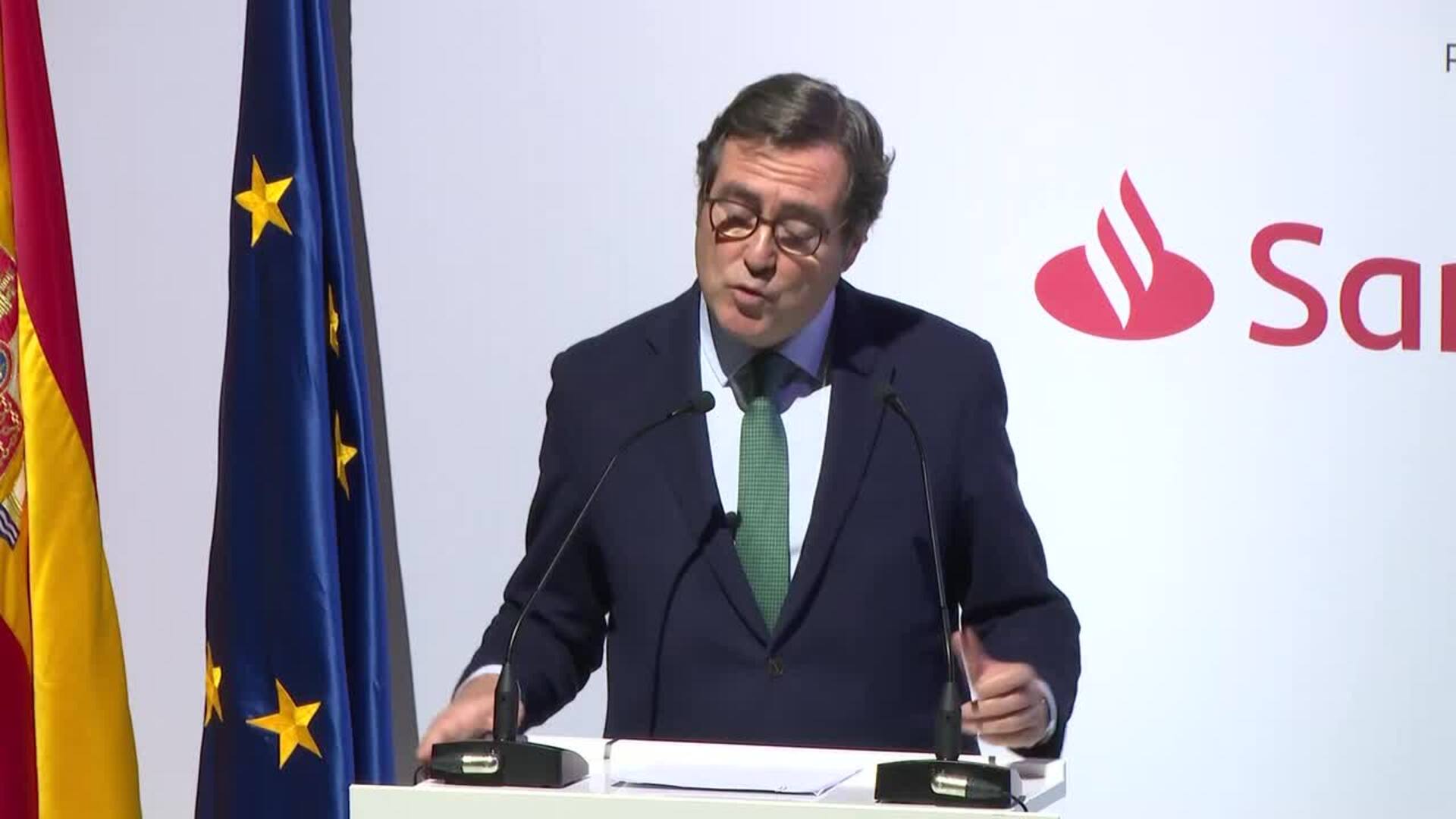 Garamendi carga contra Díaz y acusa a Trabajo de usar los fallecimientos para "hacer política"