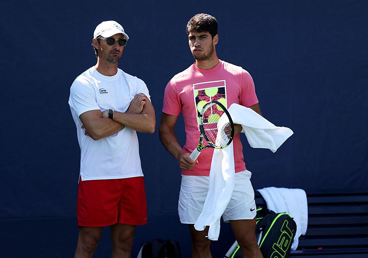 Ferrero y Alcaraz, durante una sesión de entrenamiento.